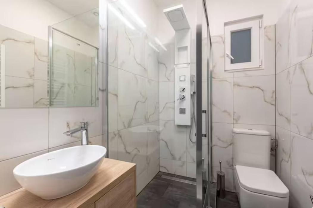 Luxurious Located In The Heart Of * Budapešť